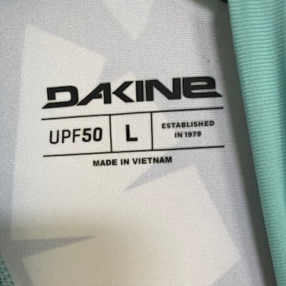 NWT DaKine Surf Flow Snug Fit Palm Blue Longsleeve Rash Guard Large - Picture 11 of 13